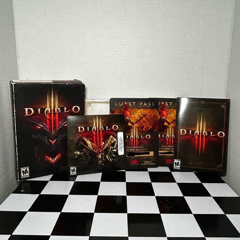 Diablo III Video Game Set - Battle chest edition Black and Red - PC version